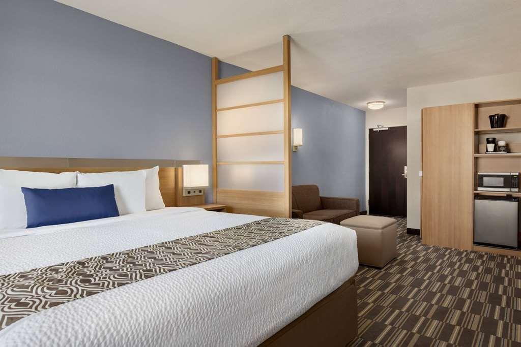 Microtel Inn & Suites By Wyndham Gambrills Odenton Room photo